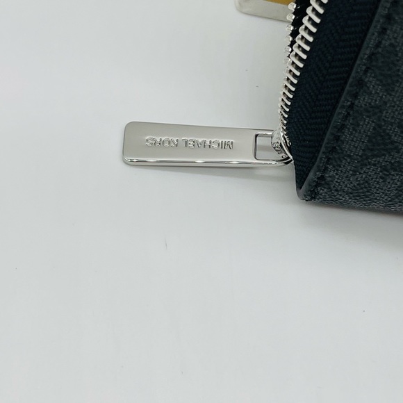 Michael Kors Large Continental Wallet Wristlet Black - Picture 6 of 7